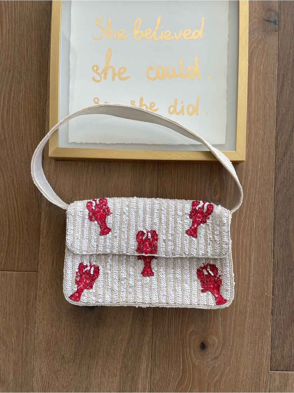 Viral Handcrafted Beaded/Sequin Lobster Shoulder Bag - White with Red Lobsters - Picture 3 of 13
